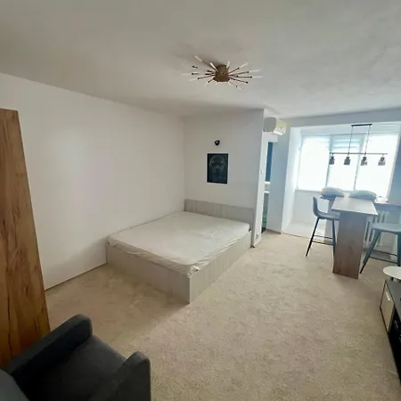 Lightquiet * Bucareste