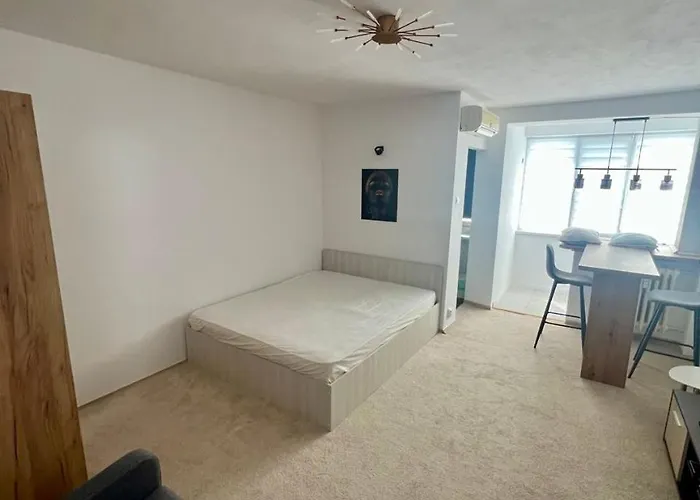 Lightquiet * 부쿠레슈티